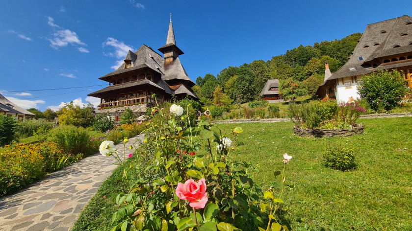 manastirea barsana maramures