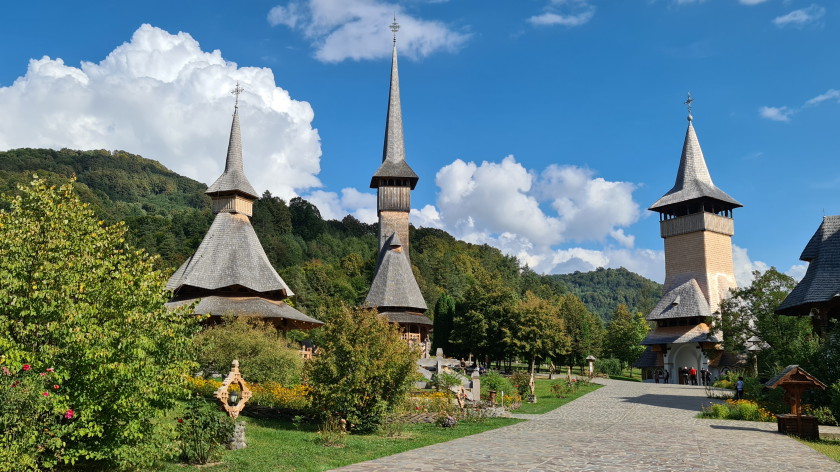 manastirea barsana maramures
